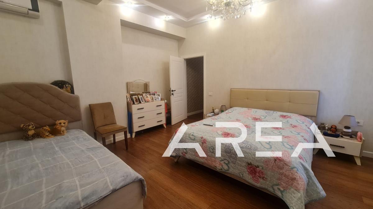 For sale: 3-room renovated apartment near 