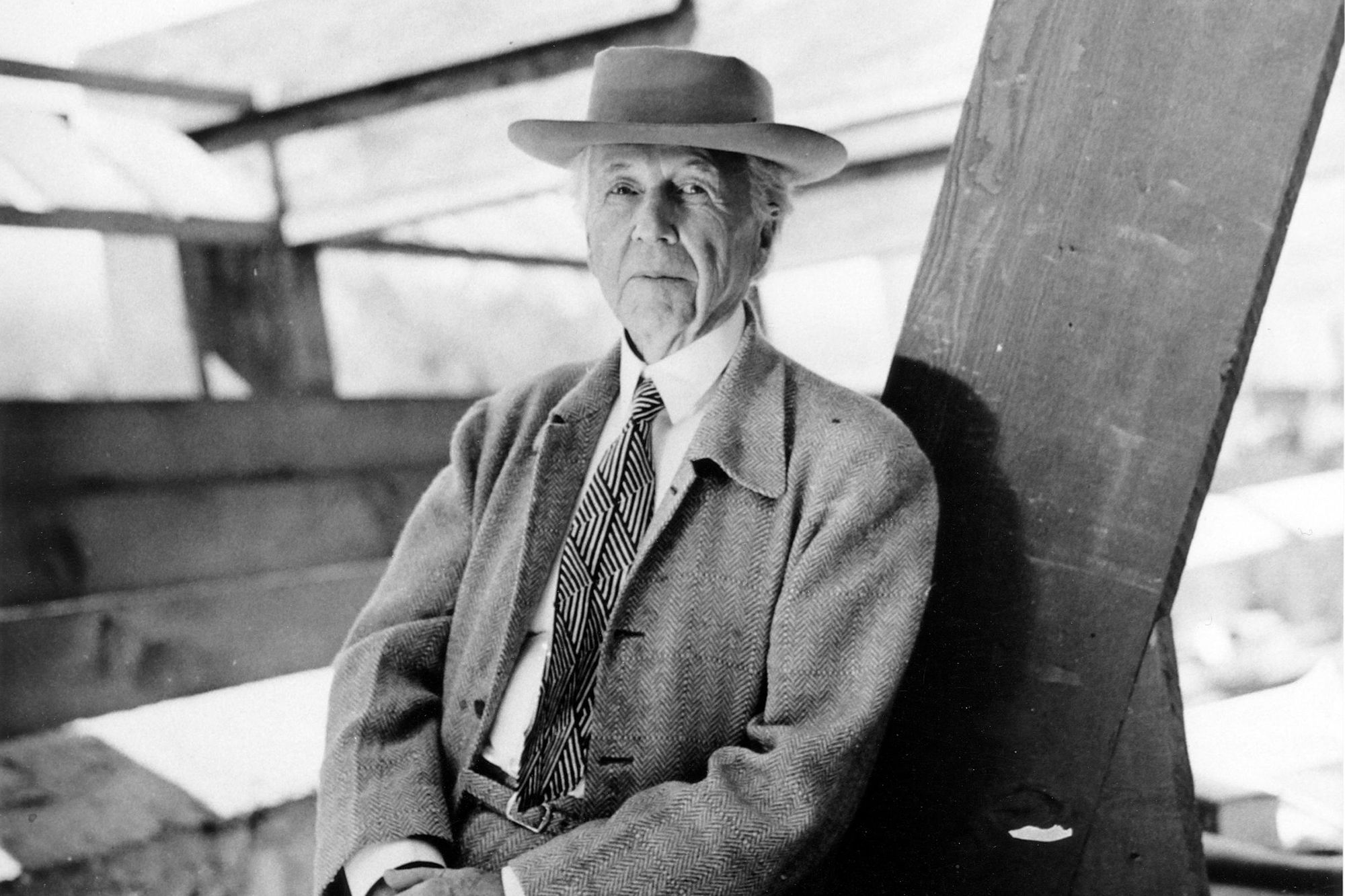 Frank Lloyd Wright: The Master of Modern Architecture